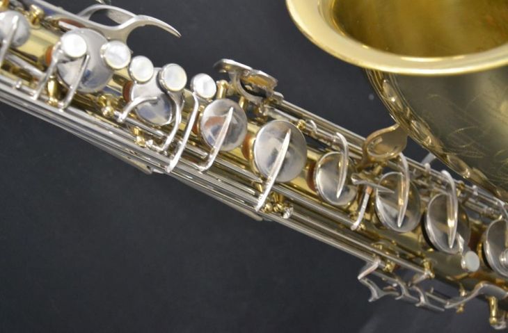 Saxofon Tenor Conn 10M en perfecto estado. - Immagine3