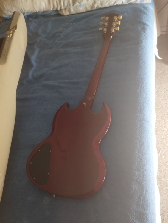 Vendo Guitarra Gibson SG Standard de 1991 - Imagen2
