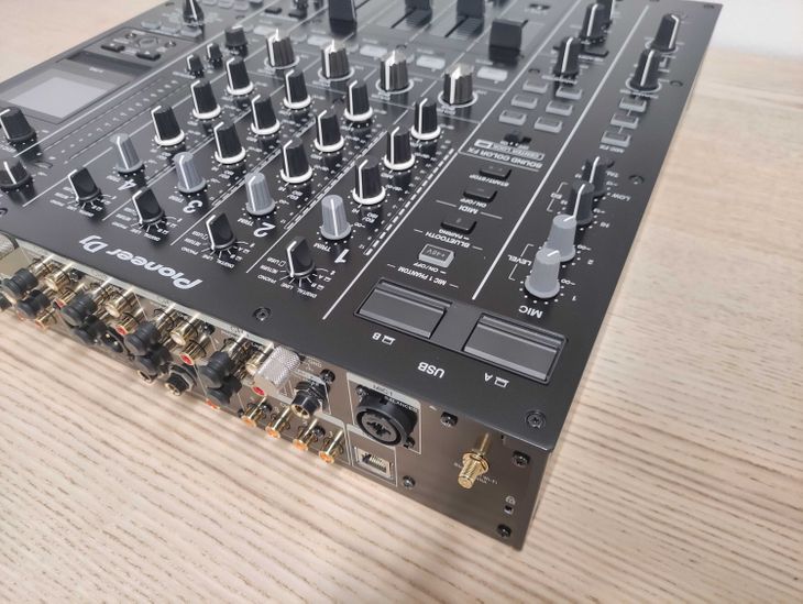 Pioneer DJ DJM-A9 - Bild3