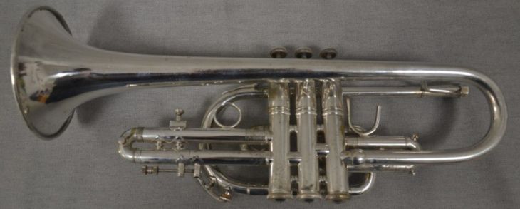 Corneta Bach Stradivarius 181-37 plateada - Imagen2