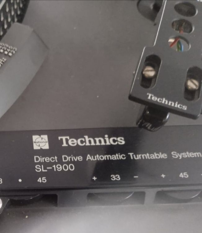 Technics Sl-1900 DIRECT DRIVE AUTOMATICS TURNABLE - Imagen por defecto