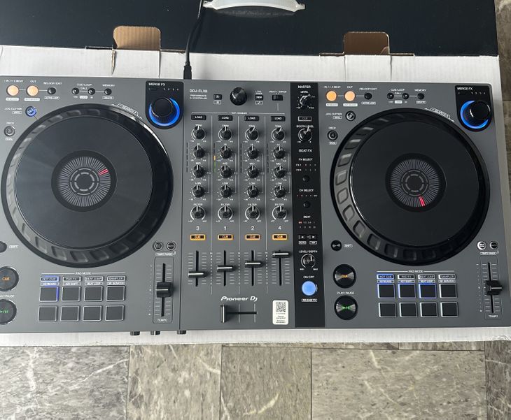 Pioneer Ddj FLX6 GT - Imagen por defecto