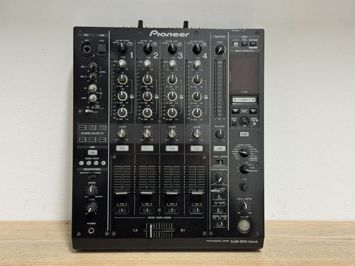 Pioneer DJM-900 Nexus - Imagen por defecto