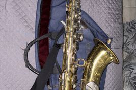 Saxo tenor Ida María Grassi
 - Imagen