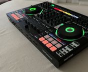 Controller Roland DJ 808
 - Immagine