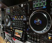 Pioneer XdJ-XZ - Imagen
