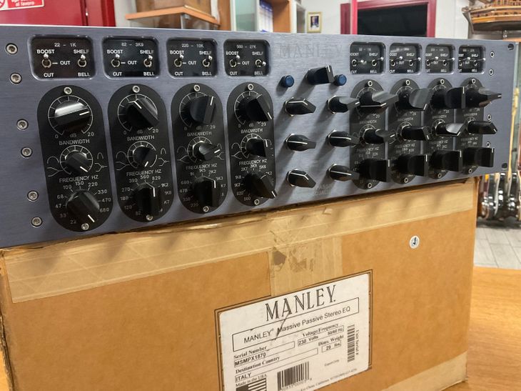 Manley Labs PASSIVE MASSIVE TUBE STEREO EQ - Image2