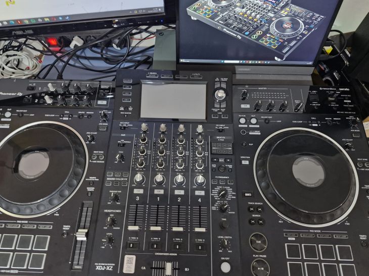 Pioneer Xdj XZ - Imagen4