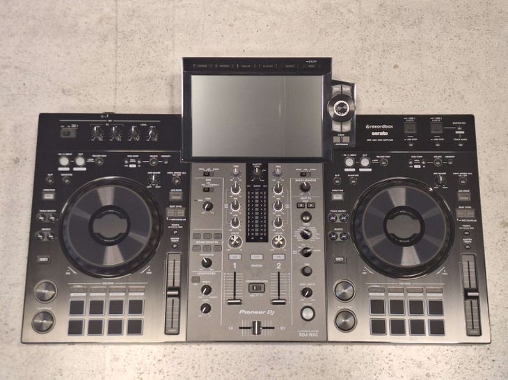 Pioneer DJ XDJ-RX3 - Imagen por defecto