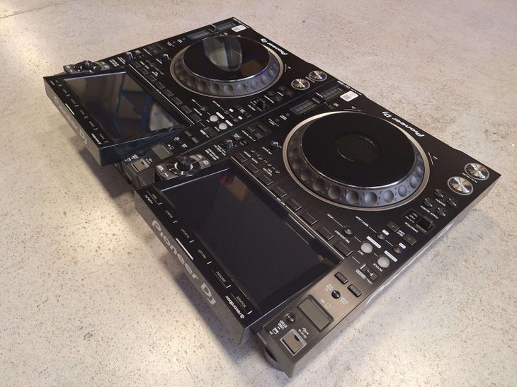 2x Pioneer DJ CDJ-3000 - Imagen4