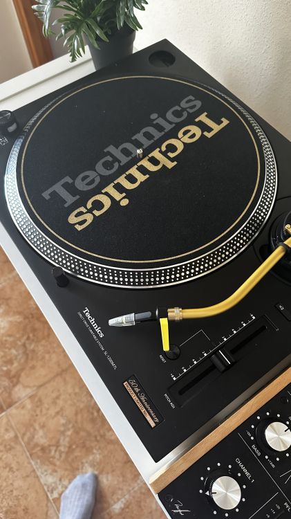 Technics Sl-1200 M7L (50 Years Anniversary) - Imagen por defecto