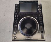 Pioneer DJ CDJ-3000
 - Image