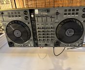 Pioneer FLX6-Controller
 - Bild