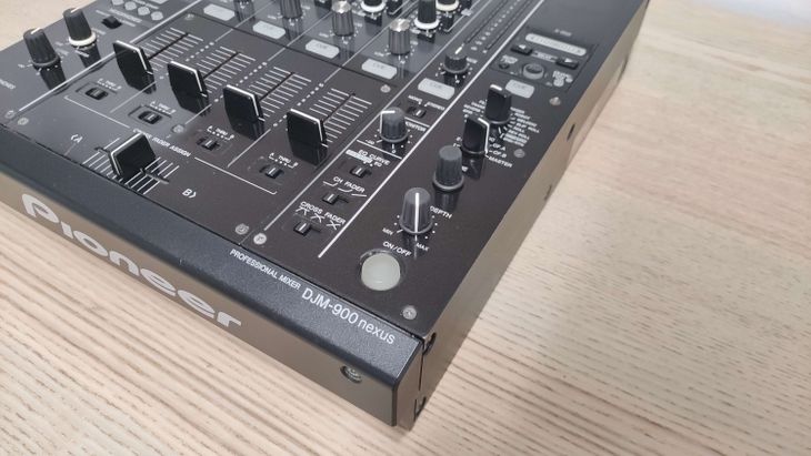 Pioneer DJM-900 Nexus - Bild3