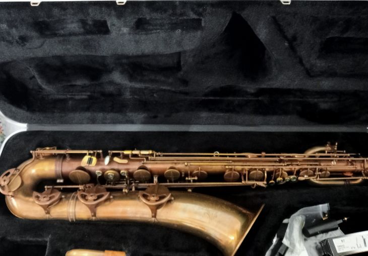 Vendo Saxofón Baritono Thomann LowJazz PB. - Imagen5