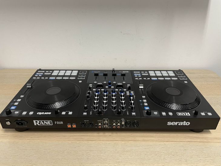 Rane Four - Imagen3