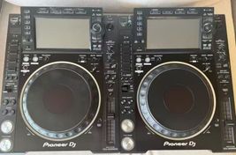 a pair of pioneer cdj 2000 nxs2 - Image