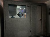 Cabina de estudio Demvox Dv624 - Imagen