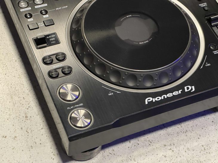 Pioneer DJ CDJ-3000 - Image2
