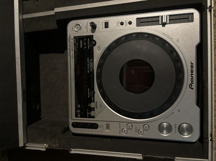 CDJ 800 mk2 - Imagen por defecto