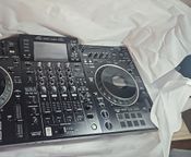 Pioneer XDJ-XZ NUEVA - Incluye Decksaver - Imagen