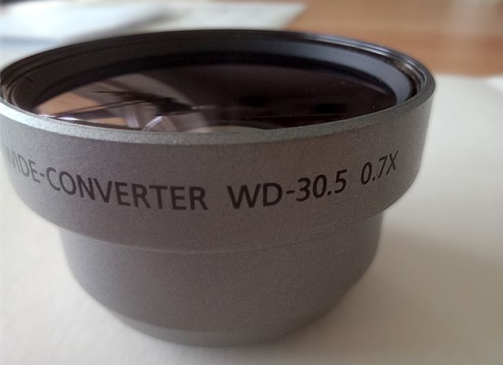 Canon wide converter WD-30.5 0.7X - Imagen2