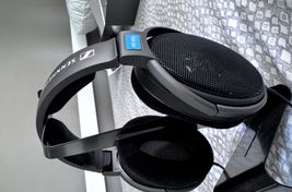 Sennheiser HD 600
 - Bild