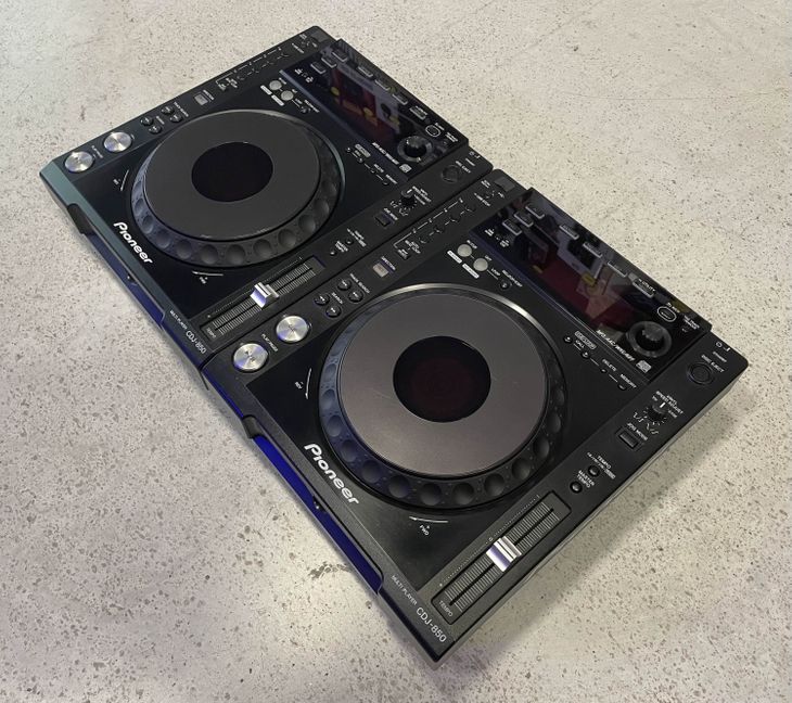 2x Pioneer CDJ-850 + DJM-250 MK2 - Imagen5