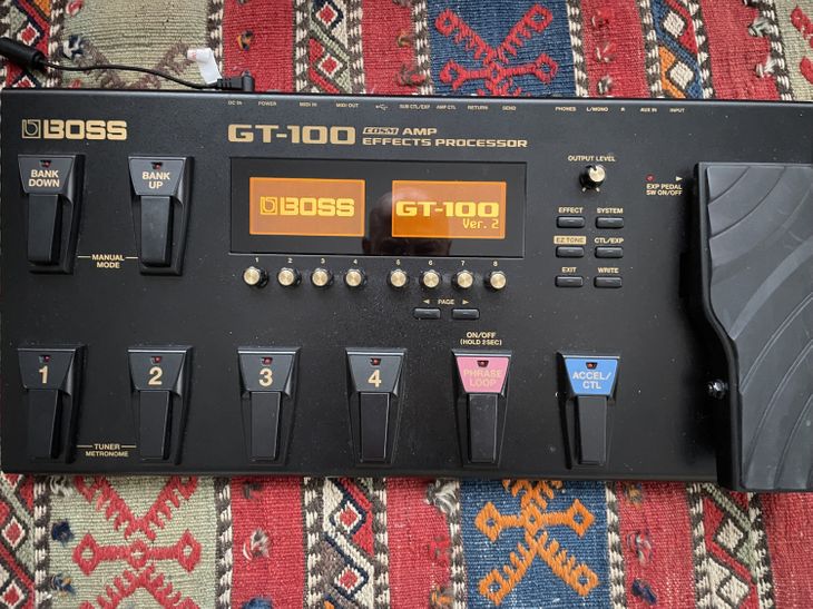 Pedalera multiefectos BOSS GT-100 - Imagen por defecto