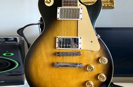 Gibson Les Paul Standard 1995
 - Image