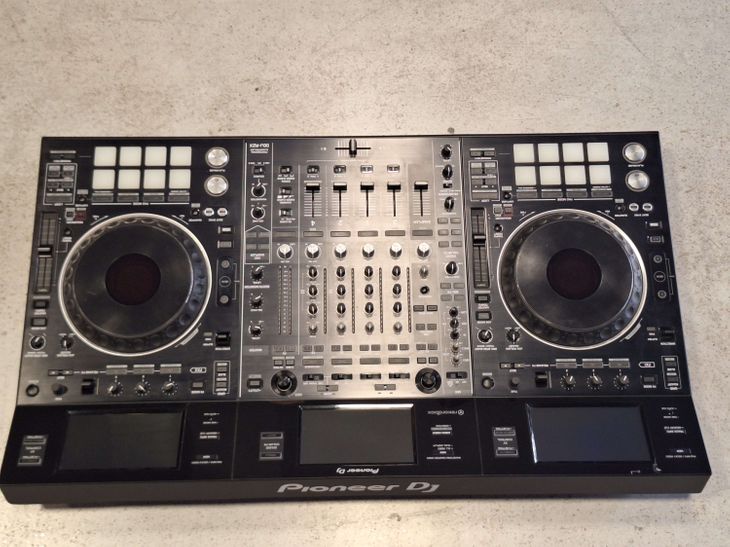Pioneer DJ DDJ-RZX - Imagen5