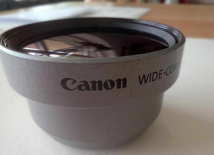 Canon wide converter WD-30.5 0.7X - Imagen por defecto