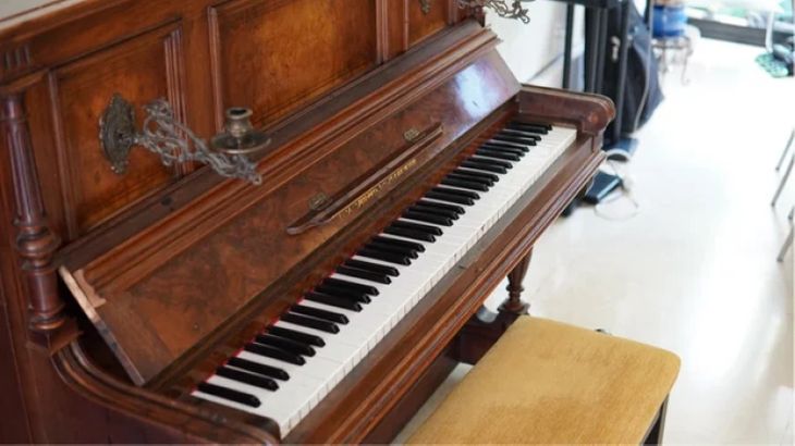 Precioso piano vertical original antiguo - Bild2