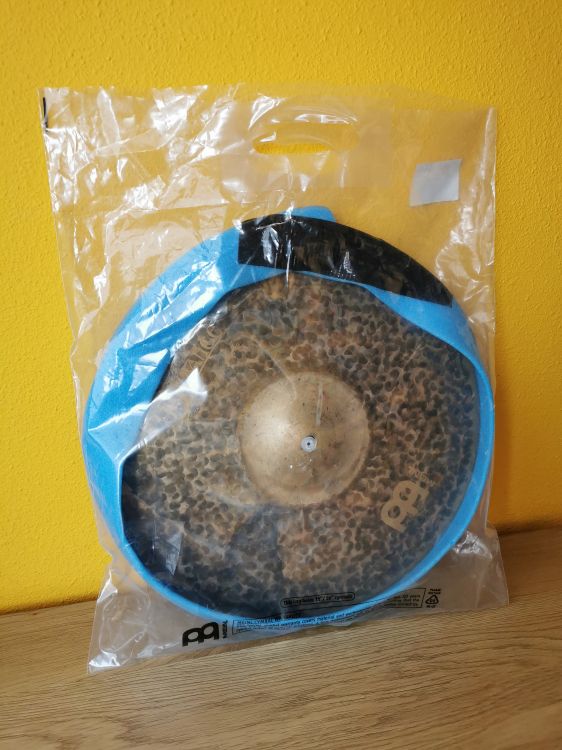 Hi hat 15" MEINL Byzance Extra Dry Medium Thin - Imagen por defecto