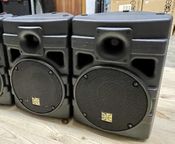 Ecler Philos 10 speakers 4 units.
 - Image