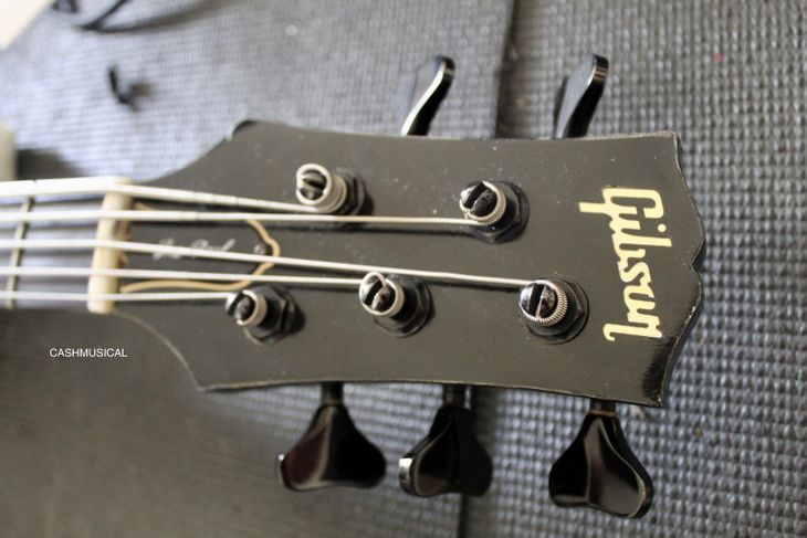 Gibson Les Paul Bass V - Image6