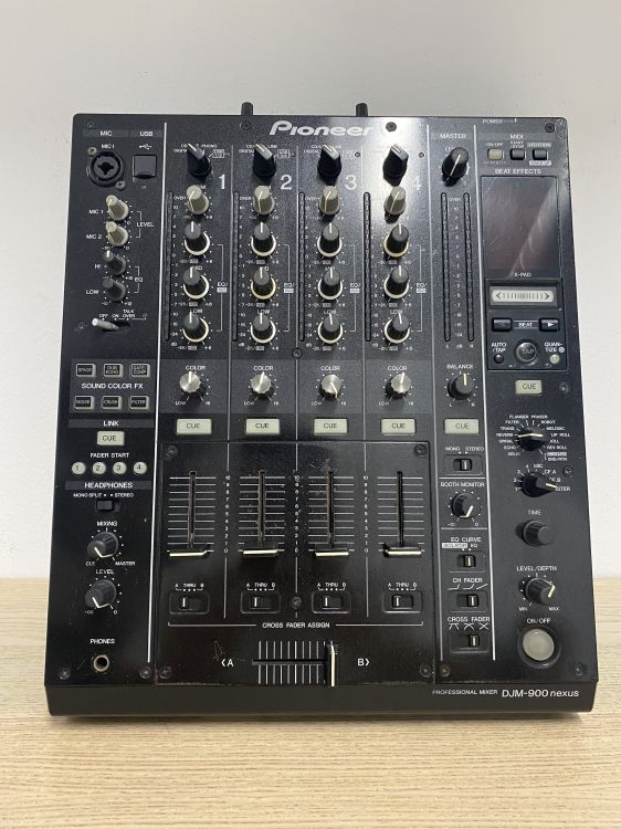 Pioneer DJ DJM-900 Nexus - Imagen por defecto