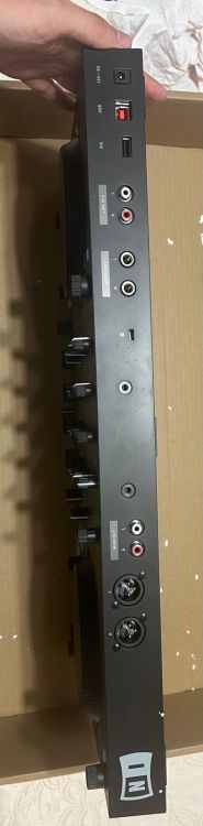 Controladora de DJ Traktor Kontrol S3 - Imagen4