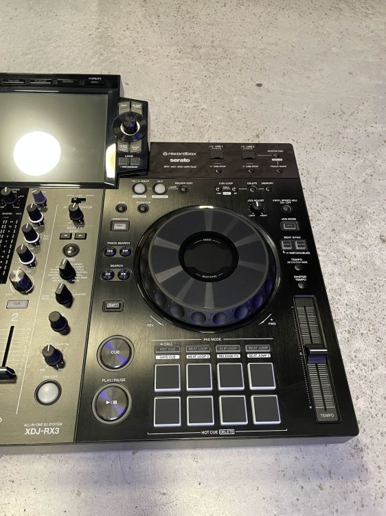 RESERVADA - Pioneer DJ XDJ-RX3 con flightcase - Imagen4
