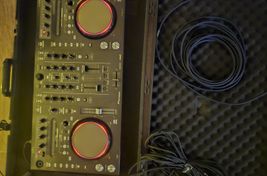 Controlador Pioneer DDJ-S1 + caja de protección - Imagen