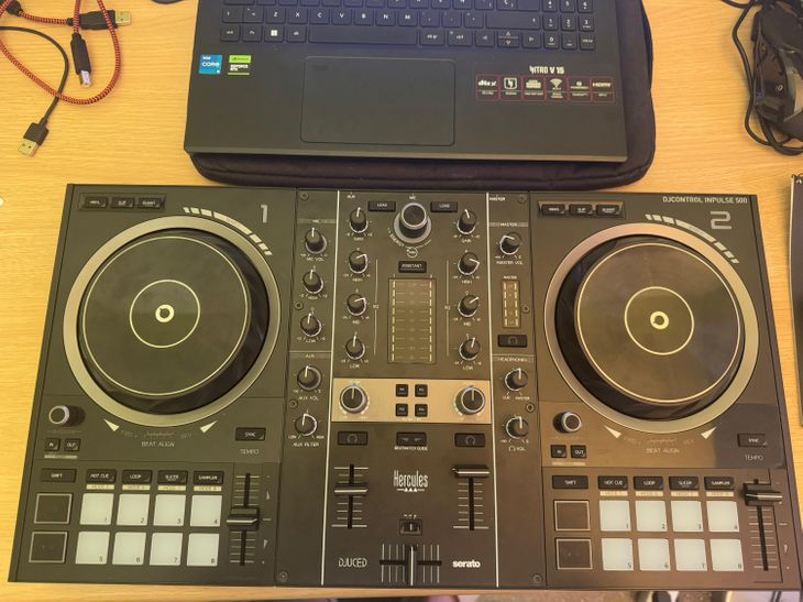 Hércules Dj Control Inpulse 500 - Imagen4