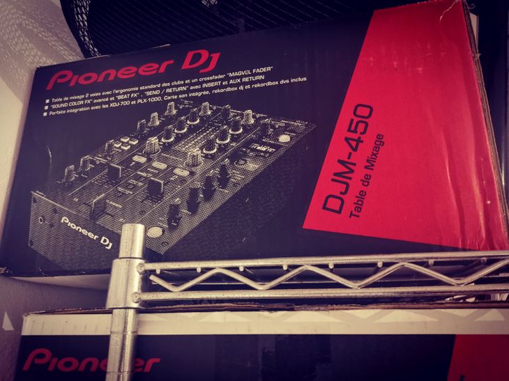 PIONNER DJM-450. - Imagen por defecto