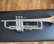 Bach LR190S43B Mariachi Trumpet
 - Image