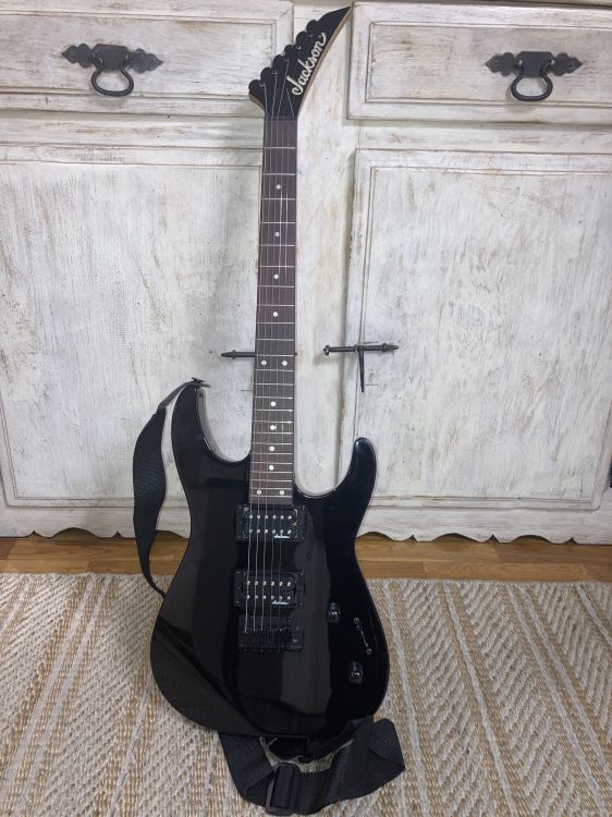 Guitarra eléctrica Jackson JS12 - Imagen por defecto