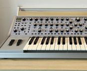 Moog Subsequent 37 CV Paraphonic Synth Ed limitada - Image