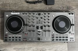 Numark NS4FX 4-Channel DJ Controller for Serato - Bild