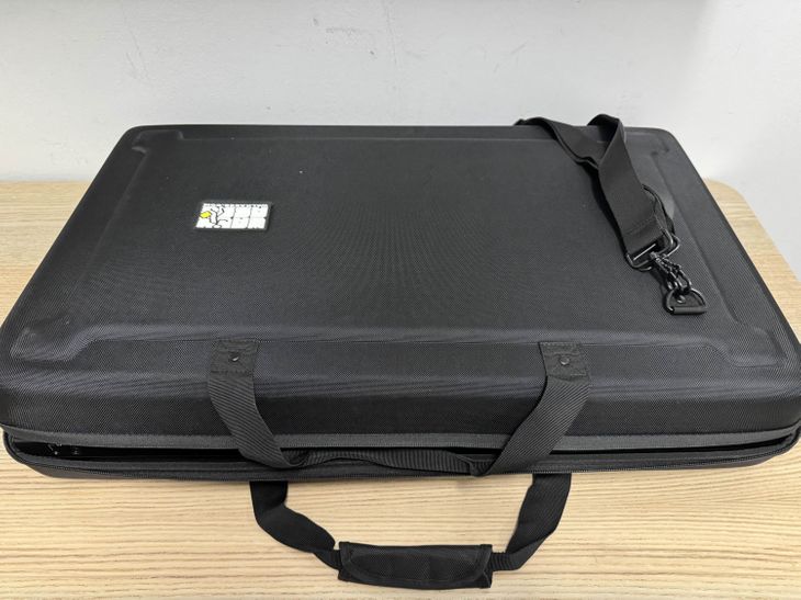 Denon DJ SC Live 4 con maleta de transporte - Imagen6