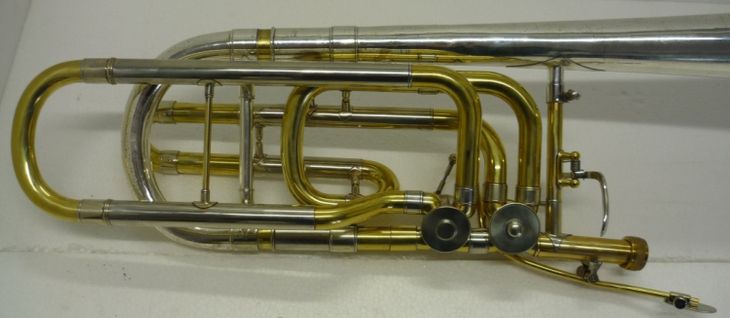 Trombon Bajo Bach Stradivarius 50 Corporation - Imagen2