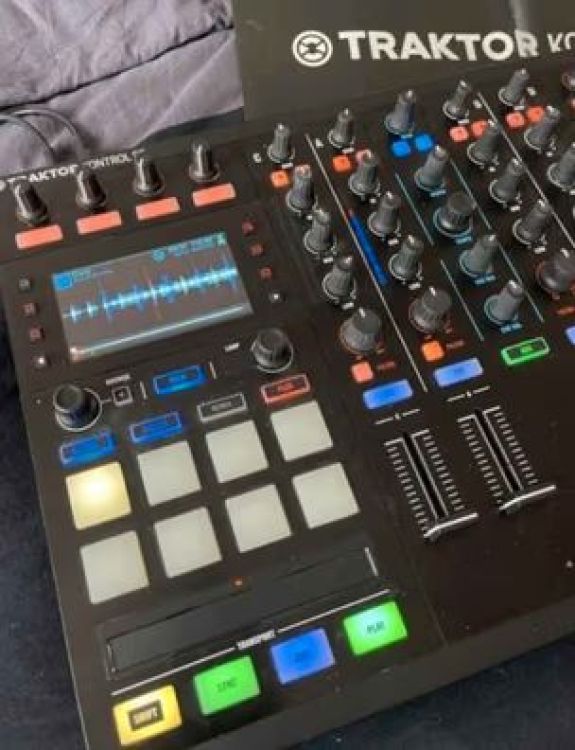 TRAKTOR S5 MAS FUNDA DE TELA UDG - Imagen por defecto