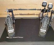 DW 3002A - Pedal doble
 - Imagen